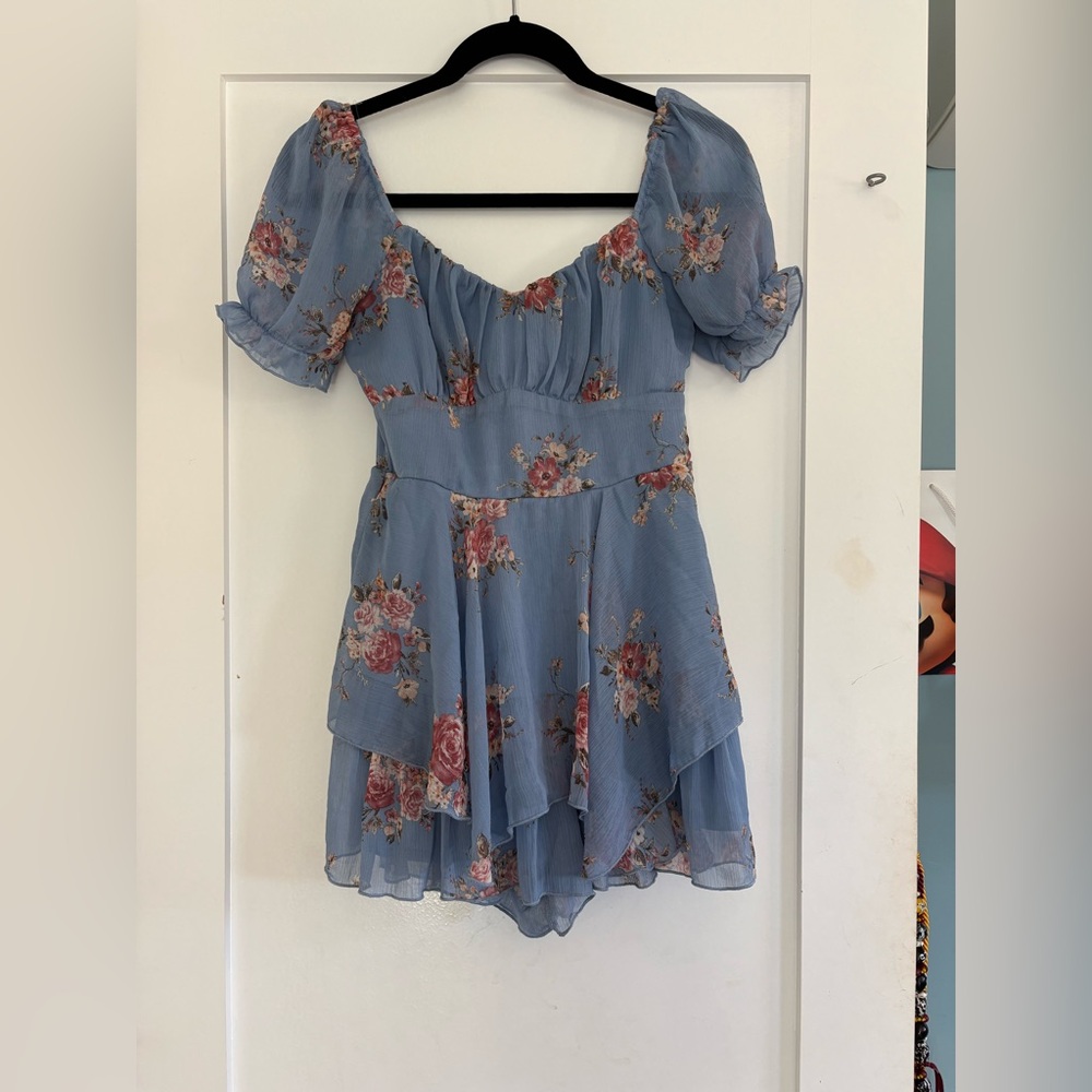 Inspired Hearts Dusty Blue Floral Romper Size Small? Puff Sleeve Boho Chic